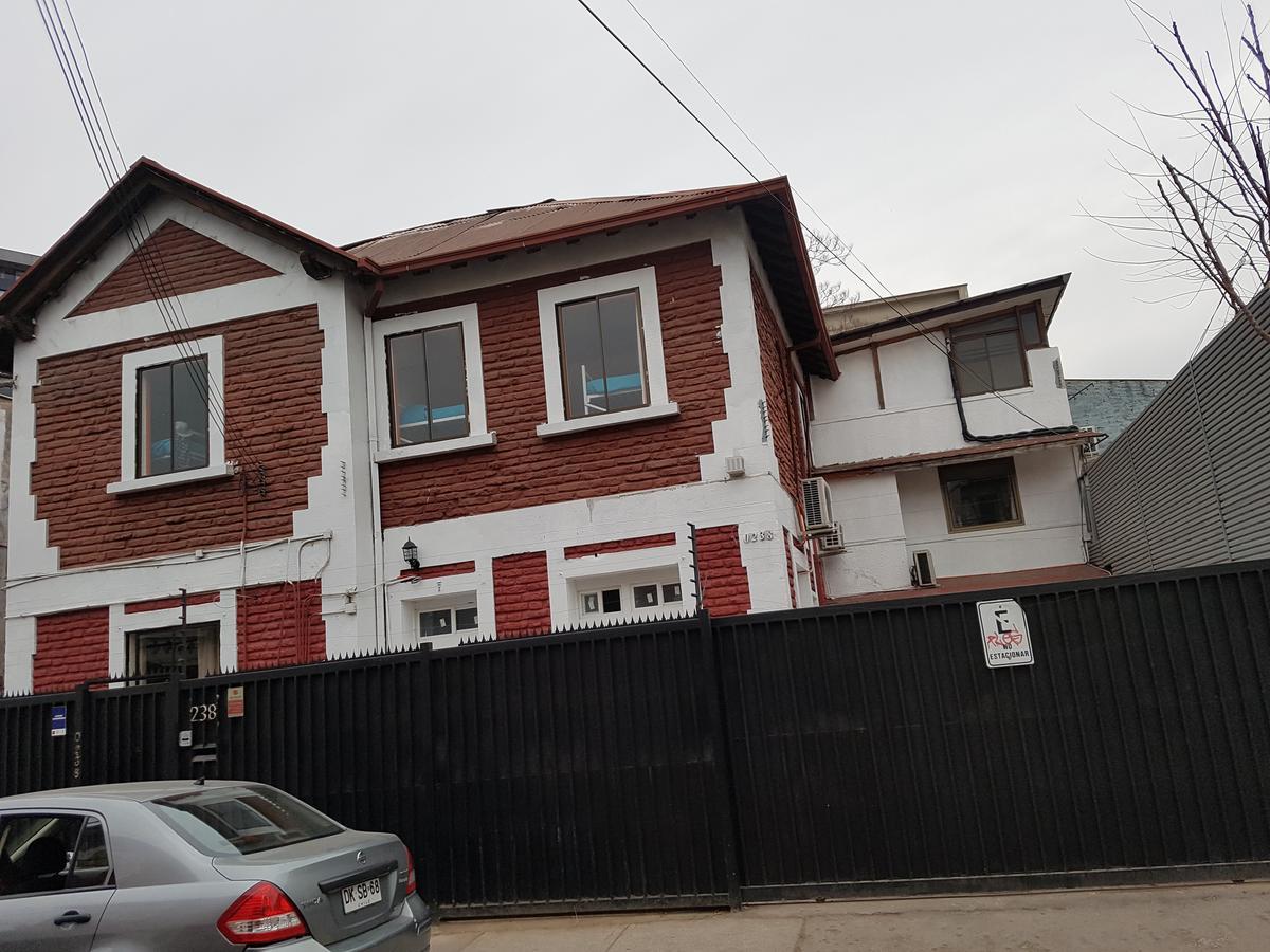 Hostal Casa Aborigen سانتياغو المظهر الخارجي الصورة
